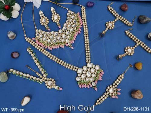 Clustered Pearl Kundan Stones High gold Polish Wedding Wear Beautiful Heavy Kundan Dulhan Set