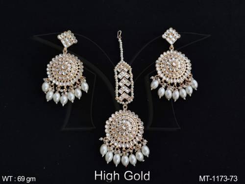 High Gold Polish Fancy Design Party wear Beautiful Antique Maang Tikka with Earring